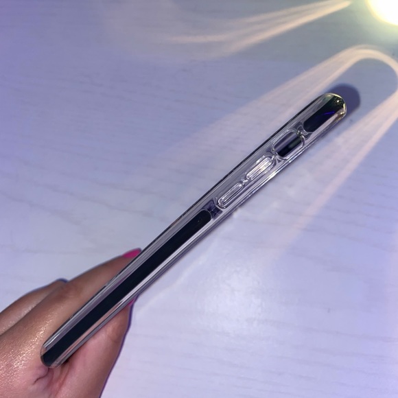 Claire's iPhone 11 Marble Star Case - Picture 4 of 4